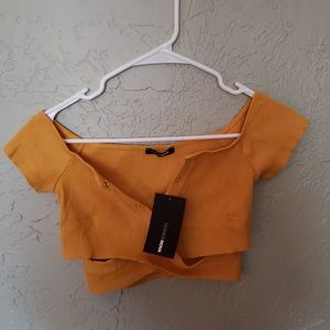 **NEVER WORN** Crop Top